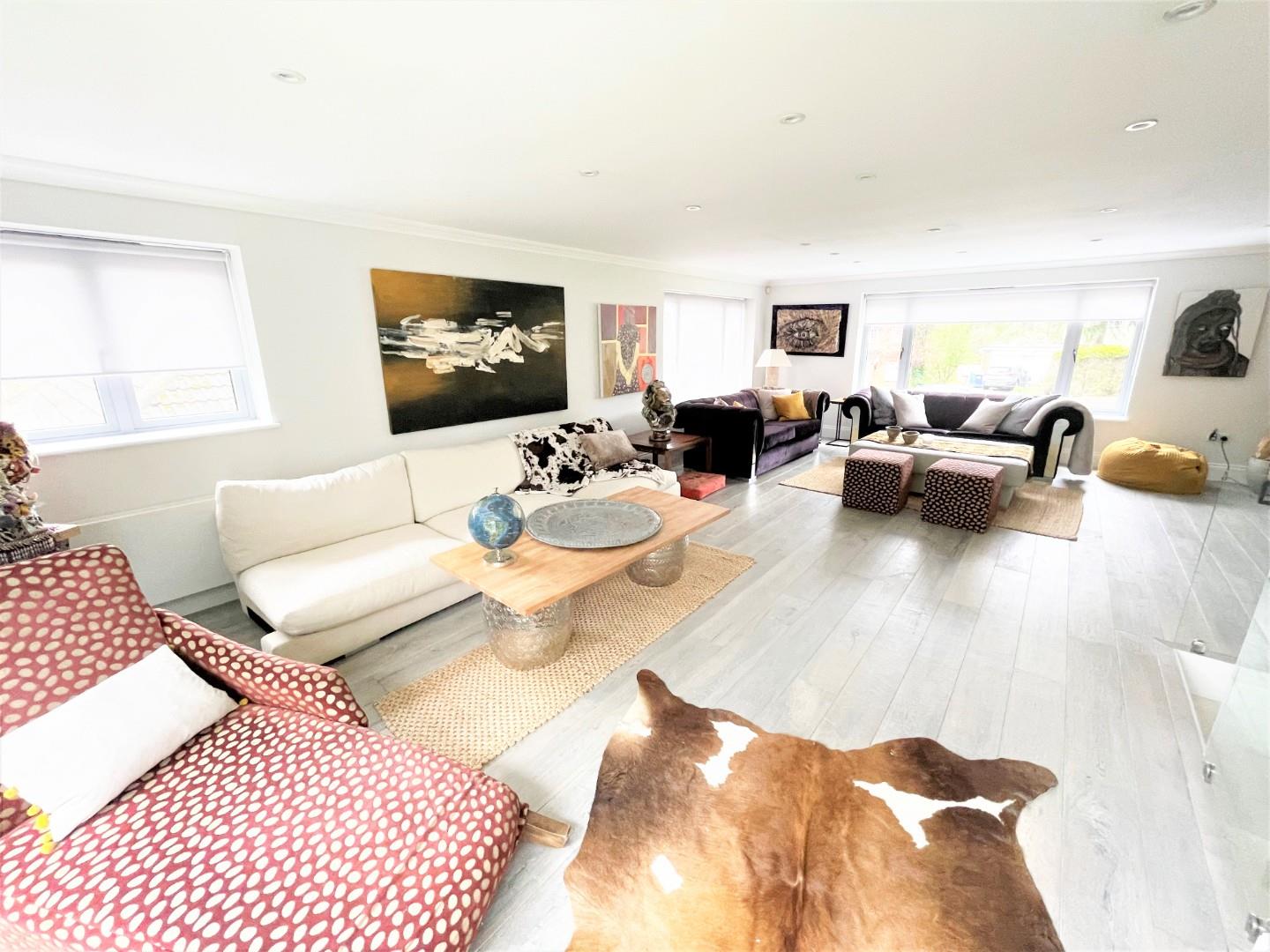 Quinta Drive, Arkley